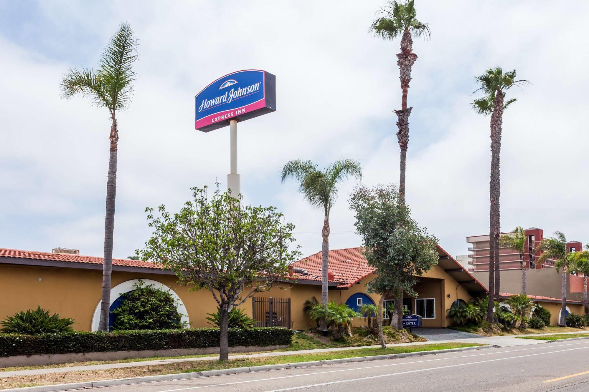 Howard Johnson By Wyndham National City/San Diego South Buitenkant foto